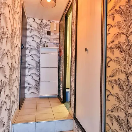 Valentin - 50m - Parking Apartment *
